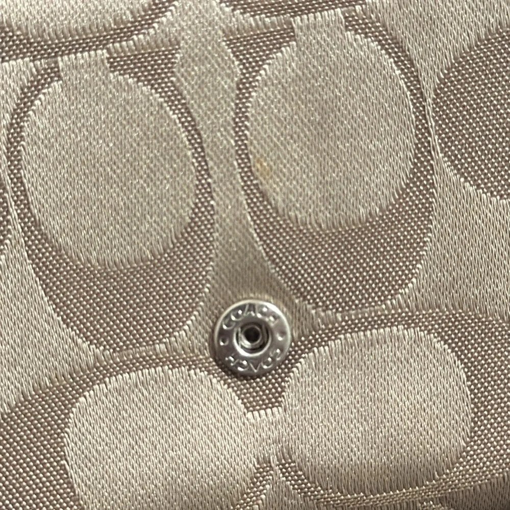 Coach Poppy Dark Teal Wallet - Picture 11 of 16